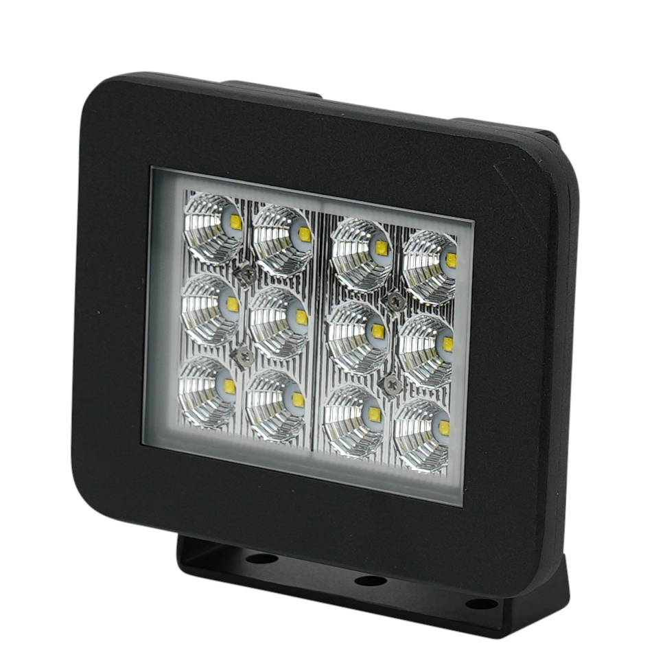 APGermany_WLX-4K-F_LED-Arbeitsscheinwerfer_Bild-1